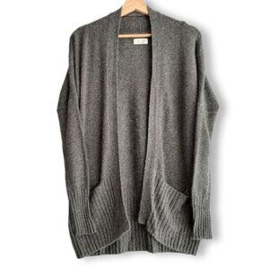 AZURE SKIES / Aritzia Lenox Sweater Cardigan Relaxed Fit Grey Sz XXS